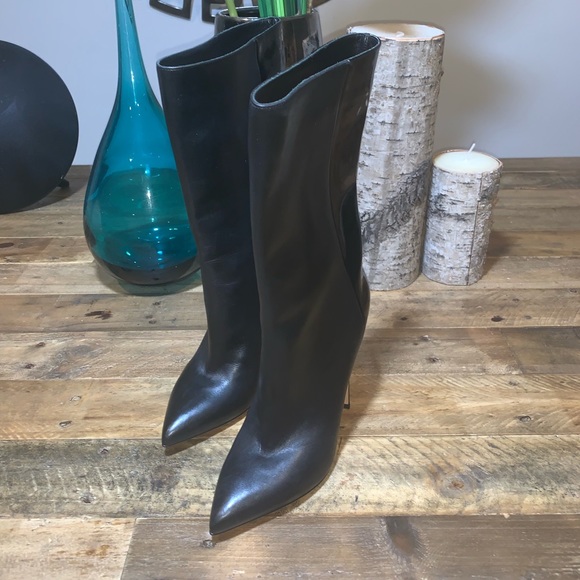 VALENTINO GARAVANI matte and patent leather Boots - Picture 8 of 8